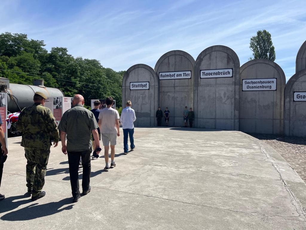 Třetí den putování: Vrchol projektu v Polsku a doručení Ohně (bez)naděje, 24. 6. 2026