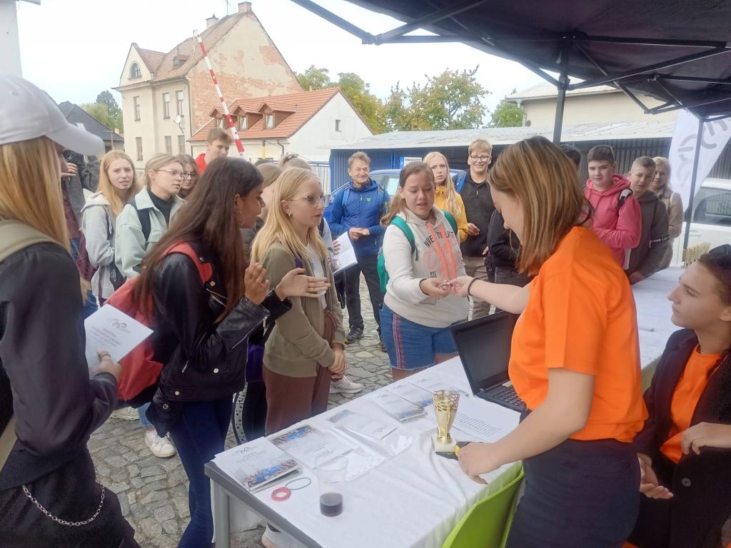 Projektový den Holice
